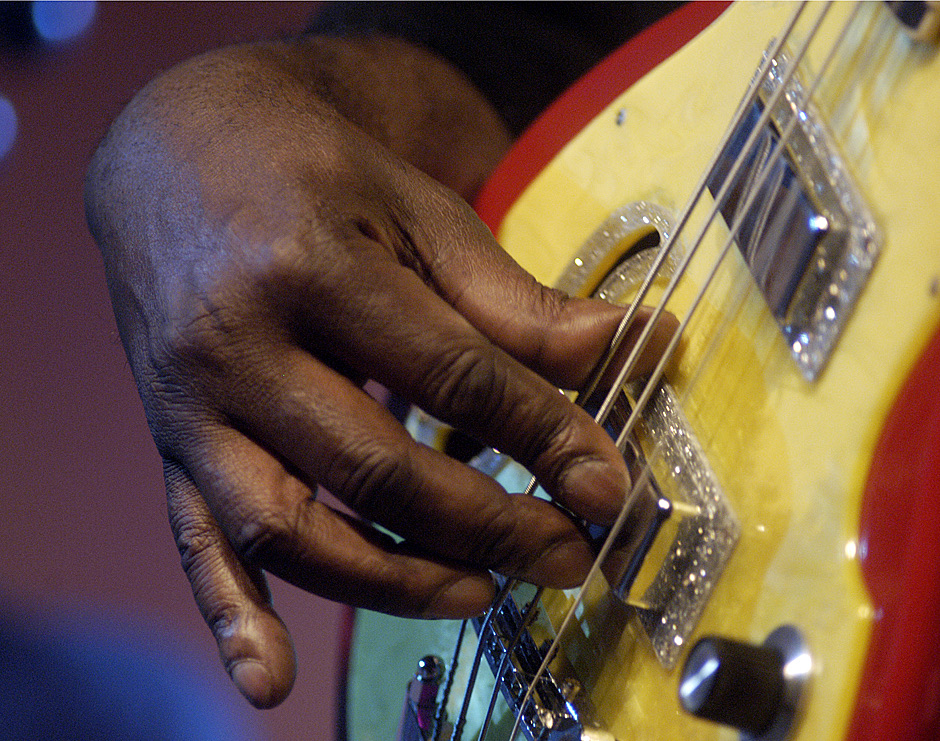 Hands on Music – Bass